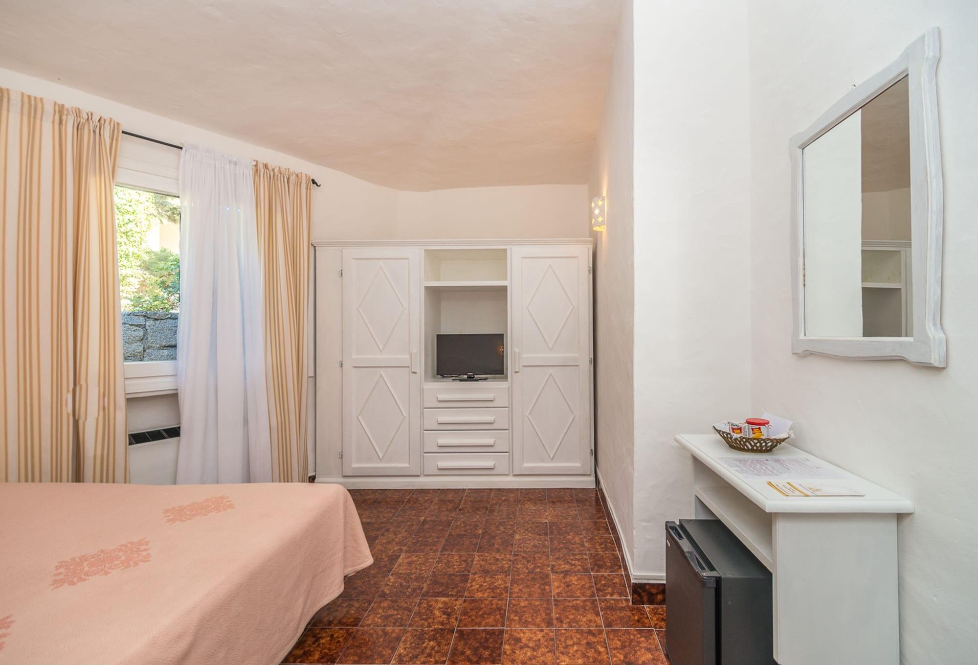 Hotel 3 Botti Baja Sardinia Ngoại thất bức ảnh
