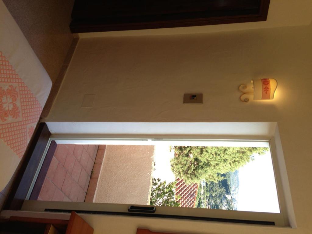 Hotel 3 Botti Baja Sardinia Phòng bức ảnh